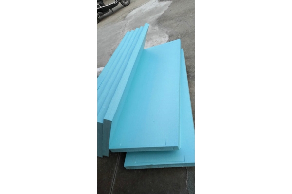 普通保温挤塑板12